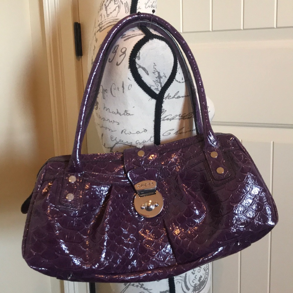 Guess purse